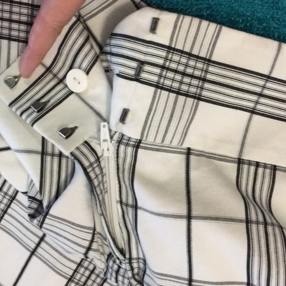 Pants - Picture 5 of 5